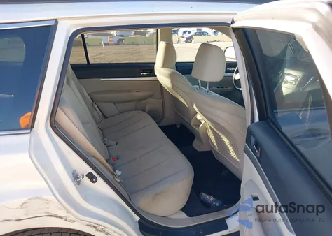 2010 Subaru Outback 2.5I Premium from USA, damaged, VIN 4S4BRBCC4A3313550